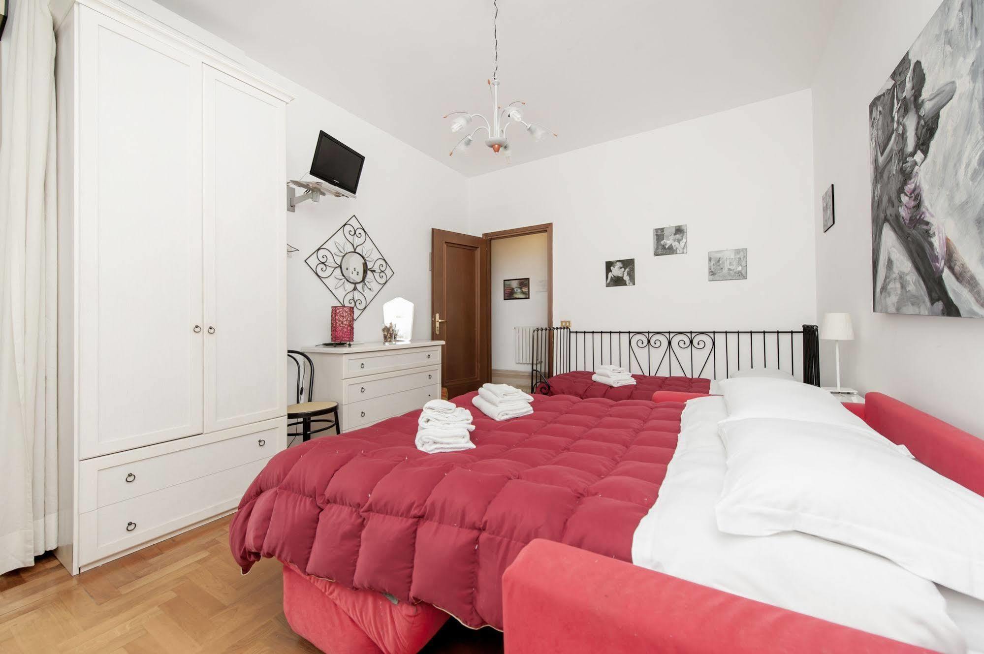 B&B A Room For Holiday Rome Bagian luar foto