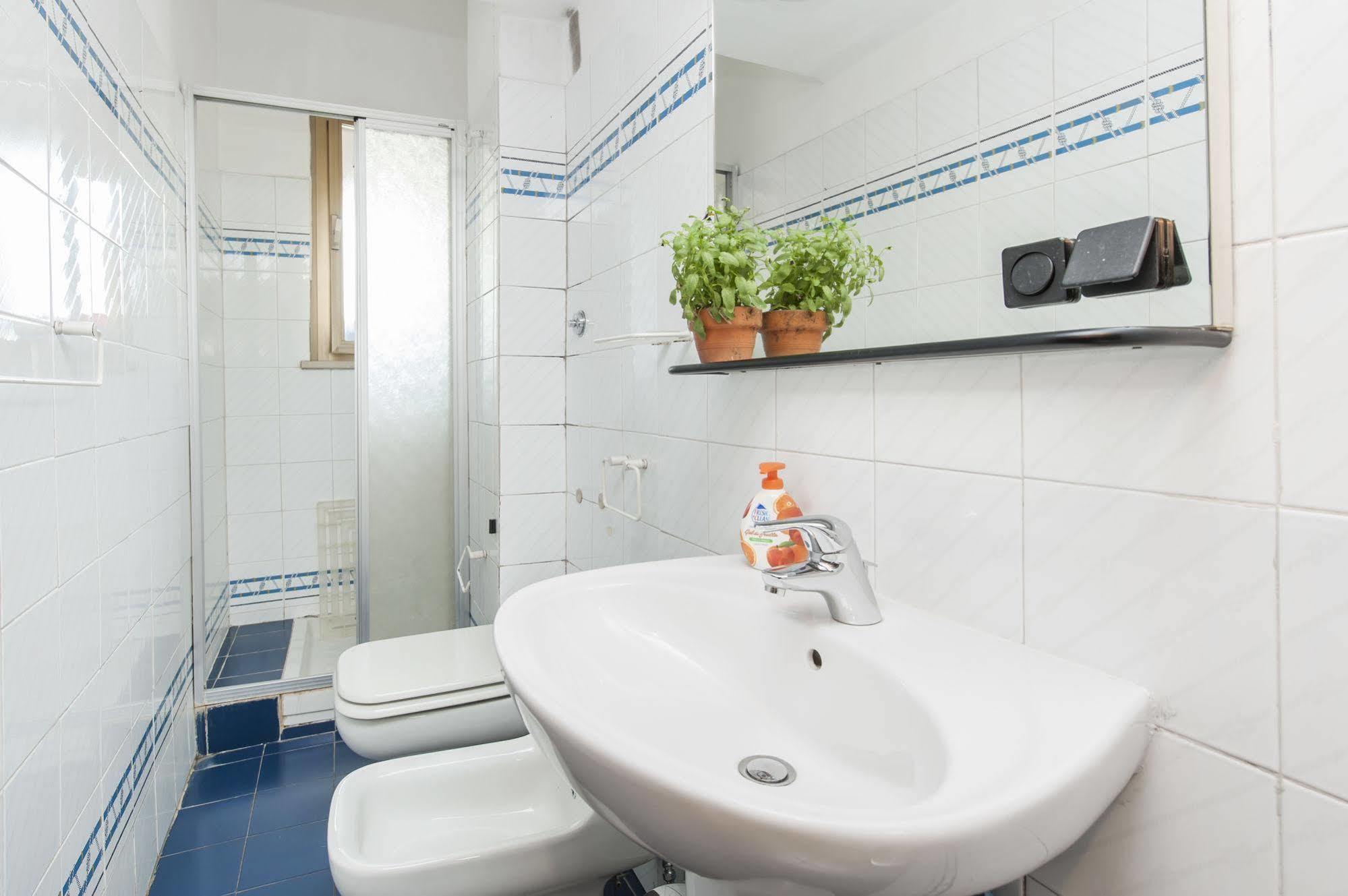 B&B A Room For Holiday Rome Bagian luar foto