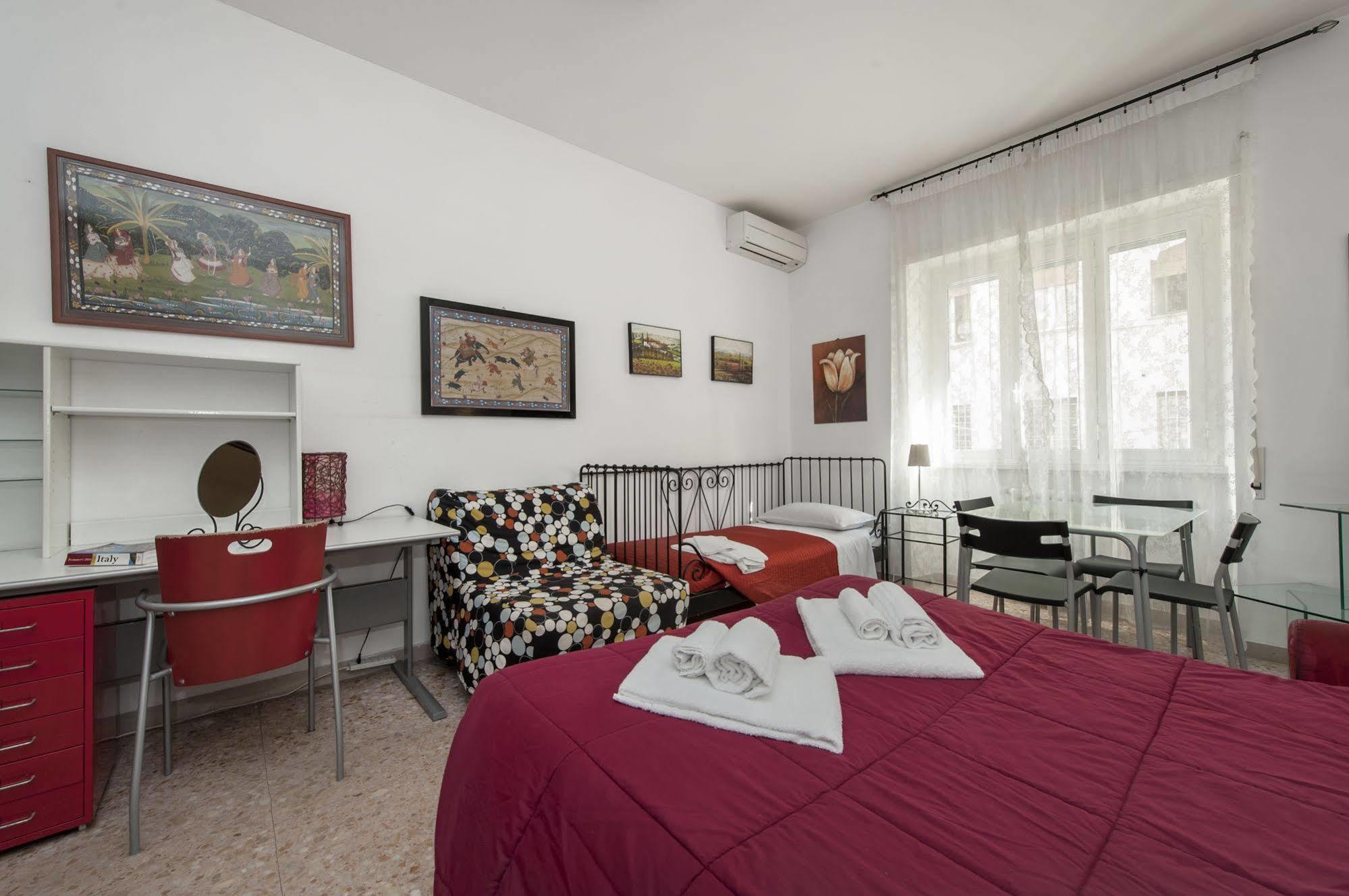 B&B A Room For Holiday Rome Bagian luar foto