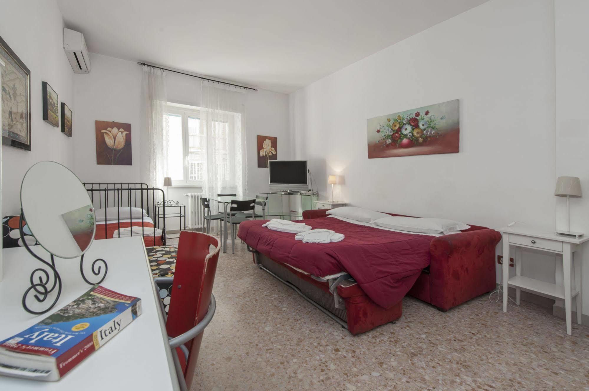 B&B A Room For Holiday Rome Bagian luar foto