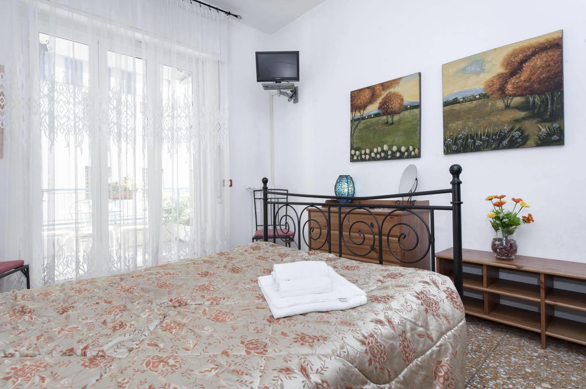 B&B A Room For Holiday Rome Bagian luar foto